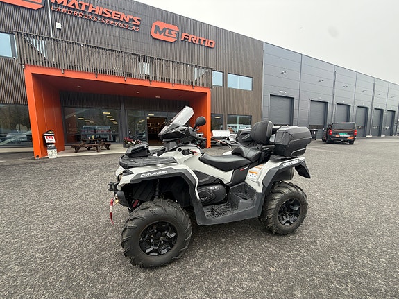Can-Am Outlander pro-max 570.