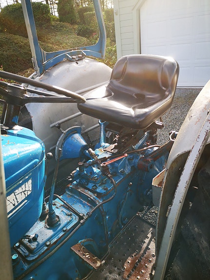 Ford 3000 7 of 15