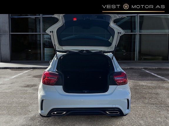 Mercedes-Benz A180 6 of 30