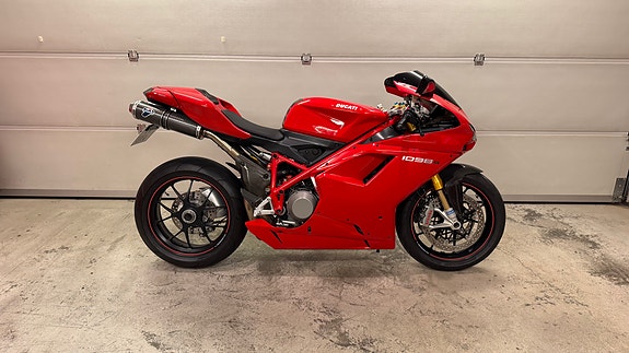 Ducati 1098s 5 of 30