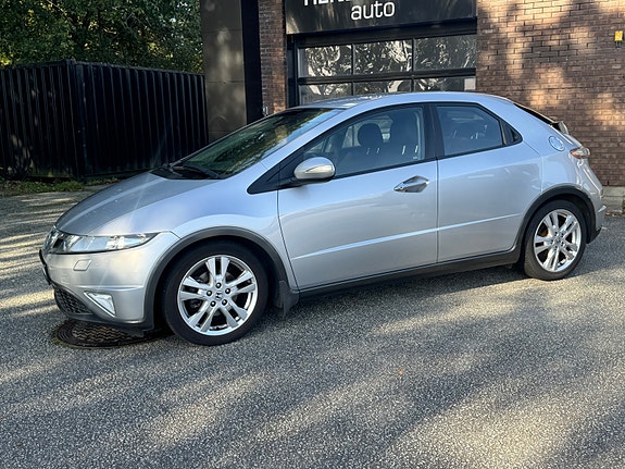 Honda Civic 4 of 27