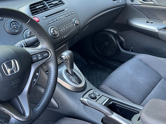 Honda Civic 15 of 27