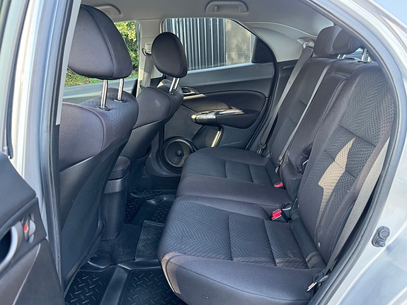 Honda Civic 21 of 27