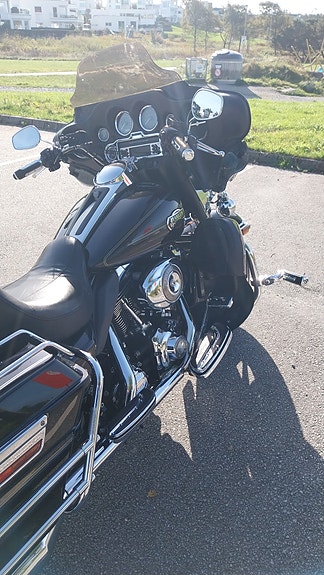 Harley-Davidson FLHTCU Ultra Classic Electra Glide 4 of 11