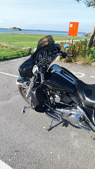 Harley-Davidson FLHTCU Ultra Classic Electra Glide 3 of 11