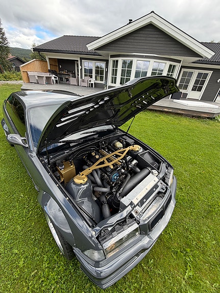 BMW M3 7 of 16
