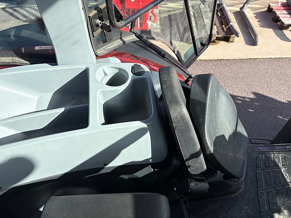 Valtra A115 2024, kr 750 000,-