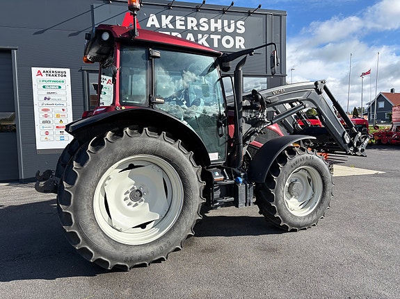 Valtra A115 2024, kr 750 000,-