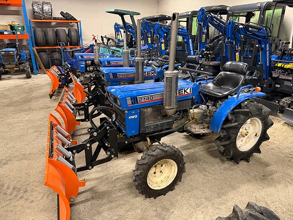 Iseki kompakttraktorer 4x4 – flere på lager – snøskjær / hydraulikk opplegg 10 of 24