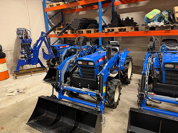 Iseki kompakttraktorer 4x4 – flere på lager – snøskjær / hydraulikk opplegg 21 of 24