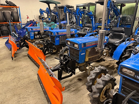 Iseki kompakttraktorer 4x4 – flere på lager – snøskjær / hydraulikk opplegg 13 of 24