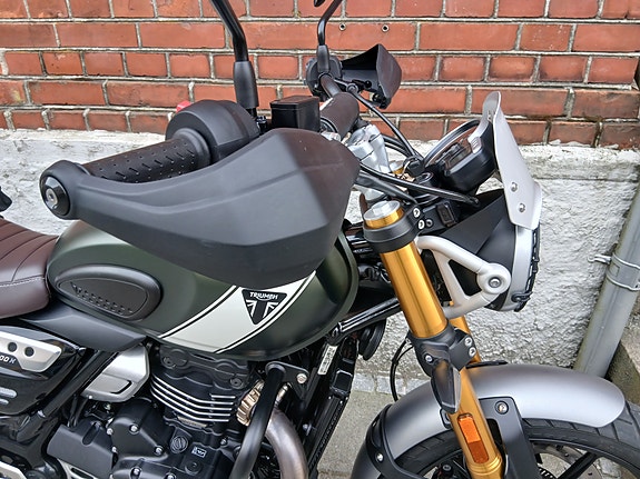 Triumph Scrambler 400 X 5 of 10