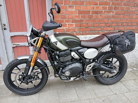 Triumph Scrambler 400 X 2 of 10