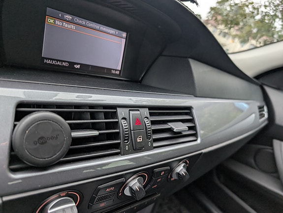 BMW 520d 15 of 30