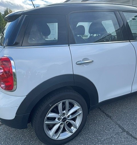 MINI Countryman Cooper D 10 of 17