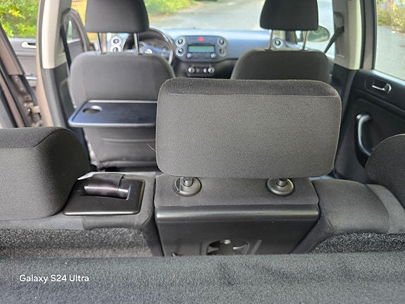 Volkswagen Golf Plus 30 of 30