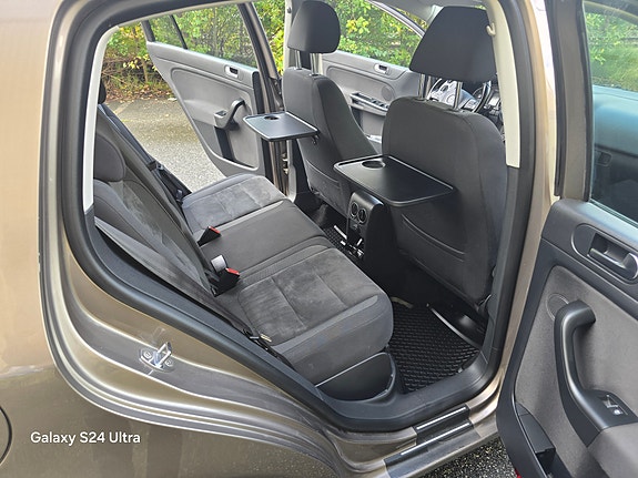 Volkswagen Golf Plus 26 of 30