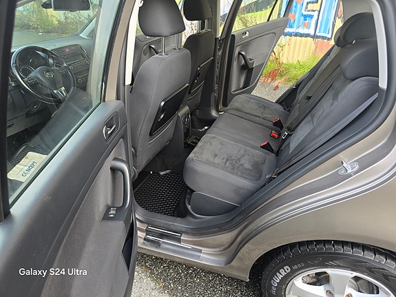 Volkswagen Golf Plus 29 of 30