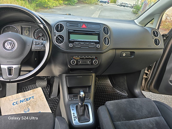 Volkswagen Golf Plus 18 of 30