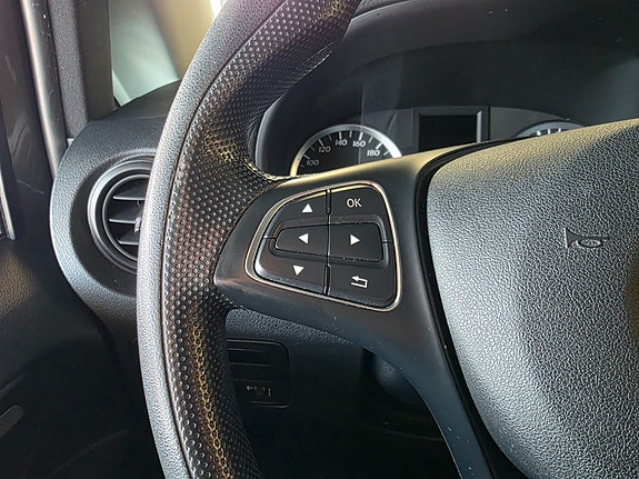 Mercedes-Benz Vito 111 19 of 25