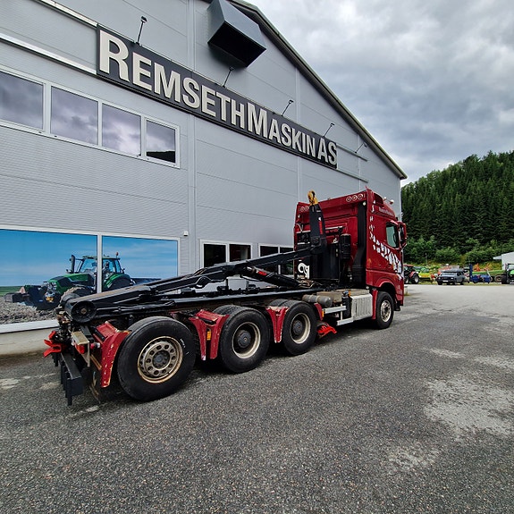 Mercedes-Benz Arocs 3258 5 of 19