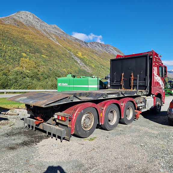 Mercedes-Benz Arocs 3258 19 of 19
