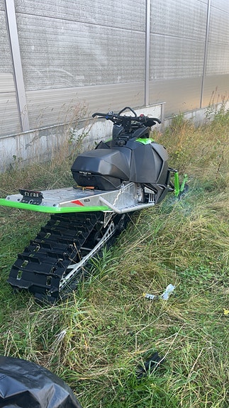 Arctic-cat 3 of 7