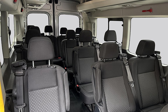 Ford Transit 17 of 26
