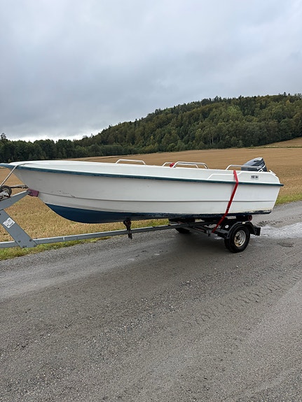 Karmøy 455 SL selvlensende båt m/Yamaha 30 hk 3 syl autolube el.tilt og el.start