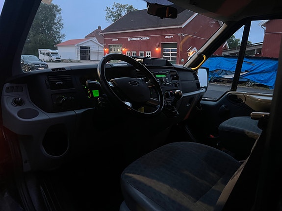 Ford Transit 18 of 21