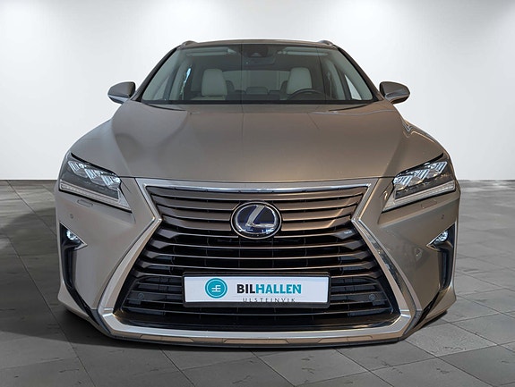 Lexus RX450h 2 of 30