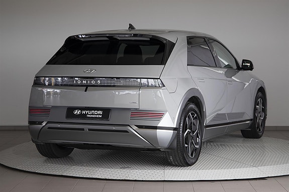 Hyundai Ioniq 5 5 of 30