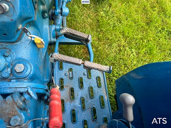 Ford Super Dexta 4x2 Traktor 20 of 21