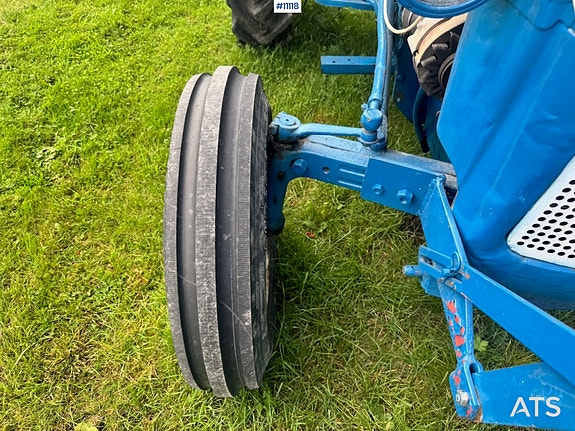Ford Super Dexta 4x2 Traktor 10 of 21