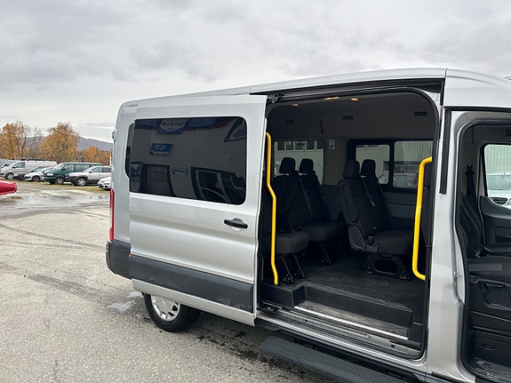 Ford Transit 8 of 21