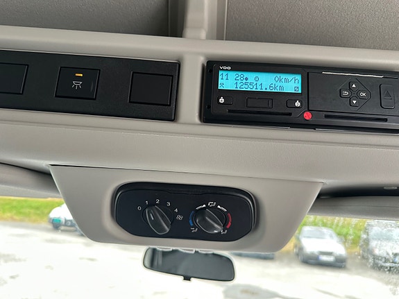 Ford Transit 15 of 21