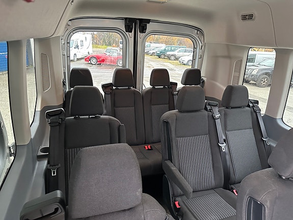 Ford Transit 11 of 21