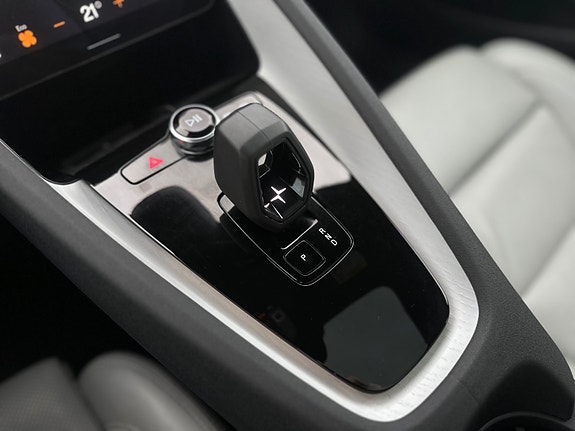 Polestar 2 23 of 30