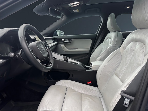 Polestar 2 10 of 30
