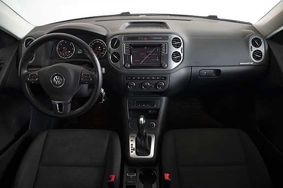 Volkswagen Tiguan 11 of 27