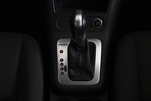 Volkswagen Tiguan 17 of 27