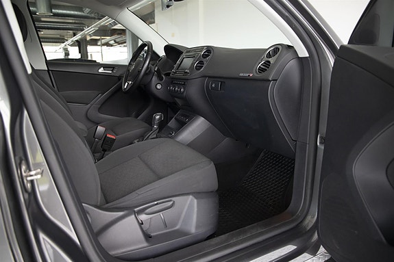 Volkswagen Tiguan 26 of 27