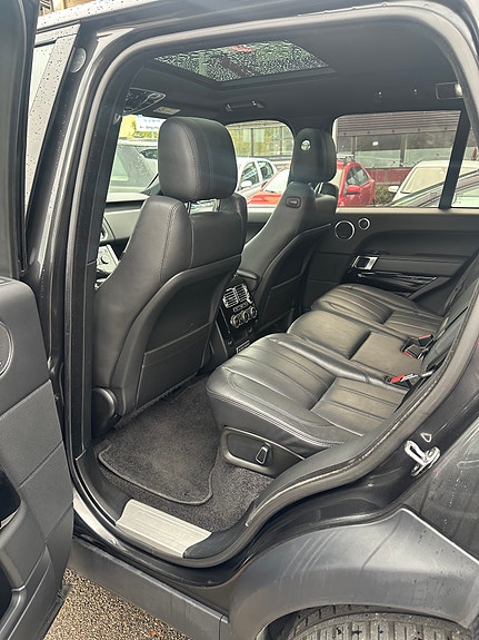Land Rover Range Rover 19 of 30