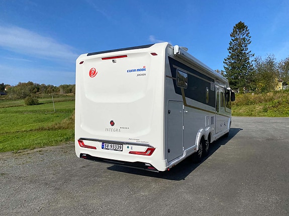 Eura Mobil Integra 890EB 5 of 30