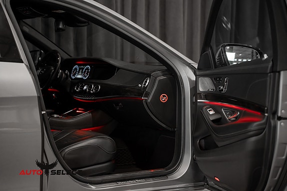 Mercedes-Benz S500 23 of 30