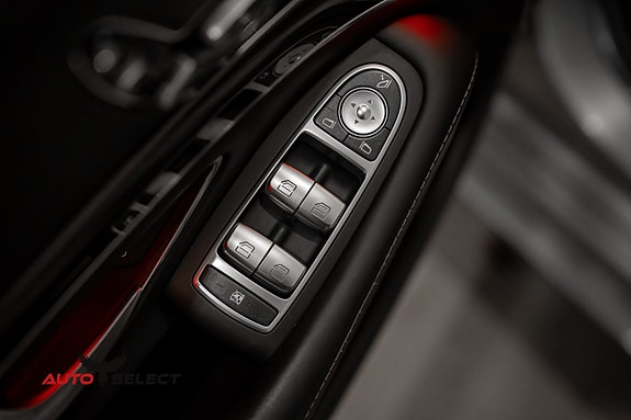 Mercedes-Benz S500 29 of 30