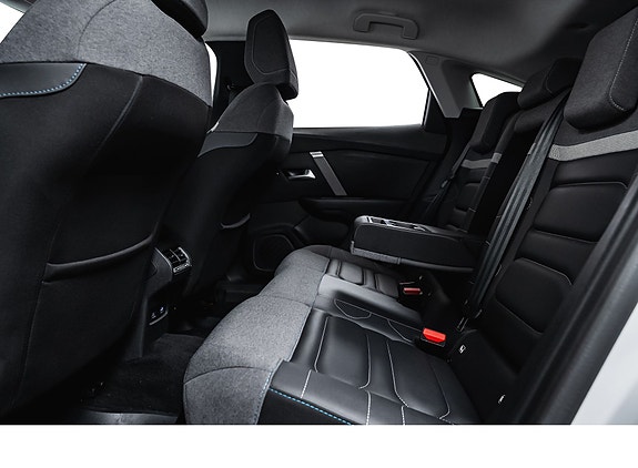 Citroen E-C4 25 of 30