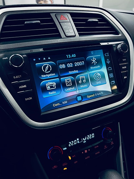 Suzuki SX4 S-Cross 23 of 28