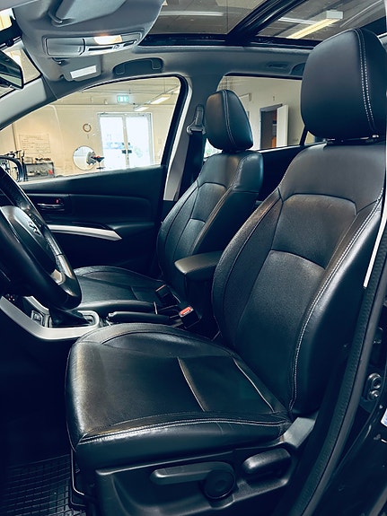 Suzuki SX4 S-Cross 14 of 28