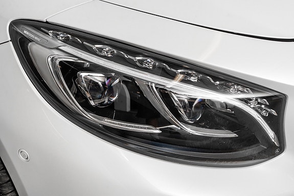 Mercedes-Benz S63 12 of 30
